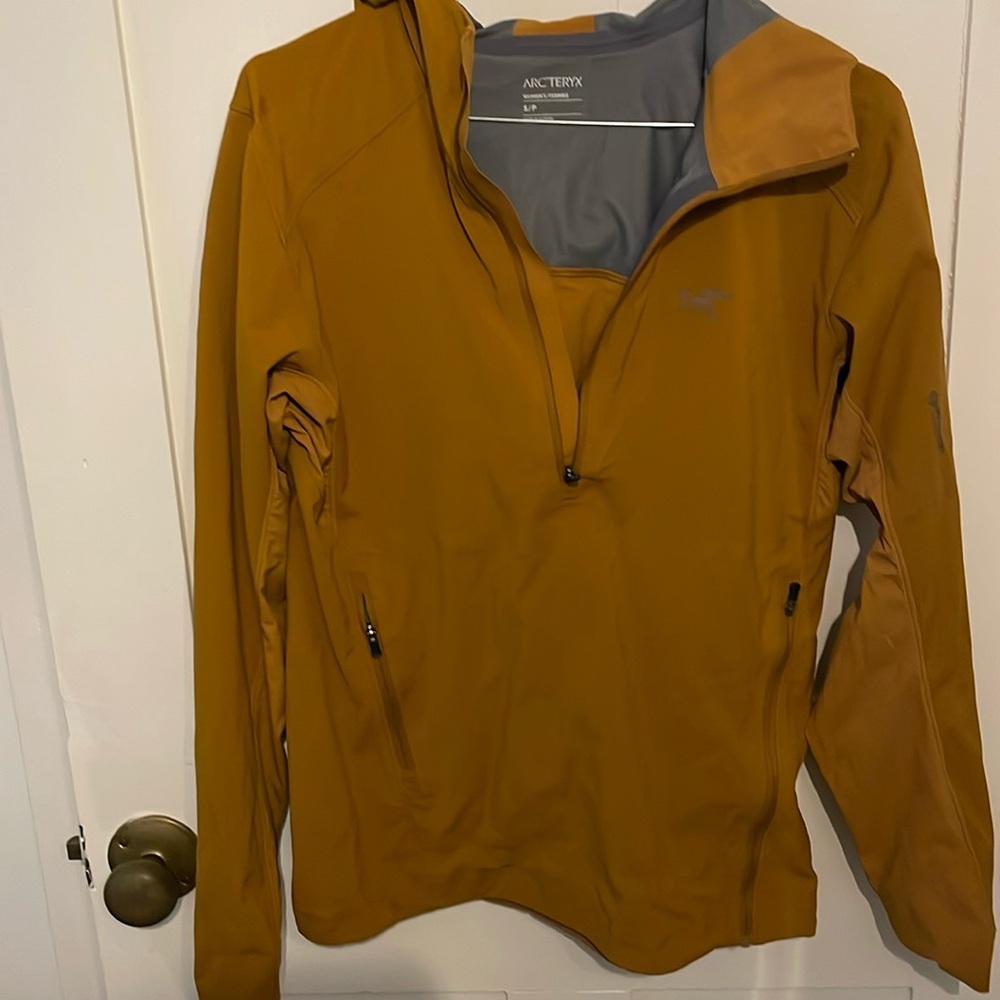 Arcteryx Anorak quarter zip